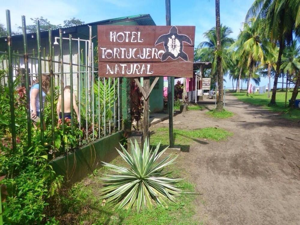 Cabinas Tortuguero Natural Albergue Exterior foto